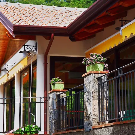 Borgo San Francesco 4*