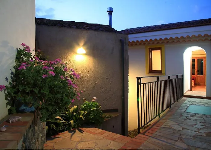 Borgo San Francesco 4*